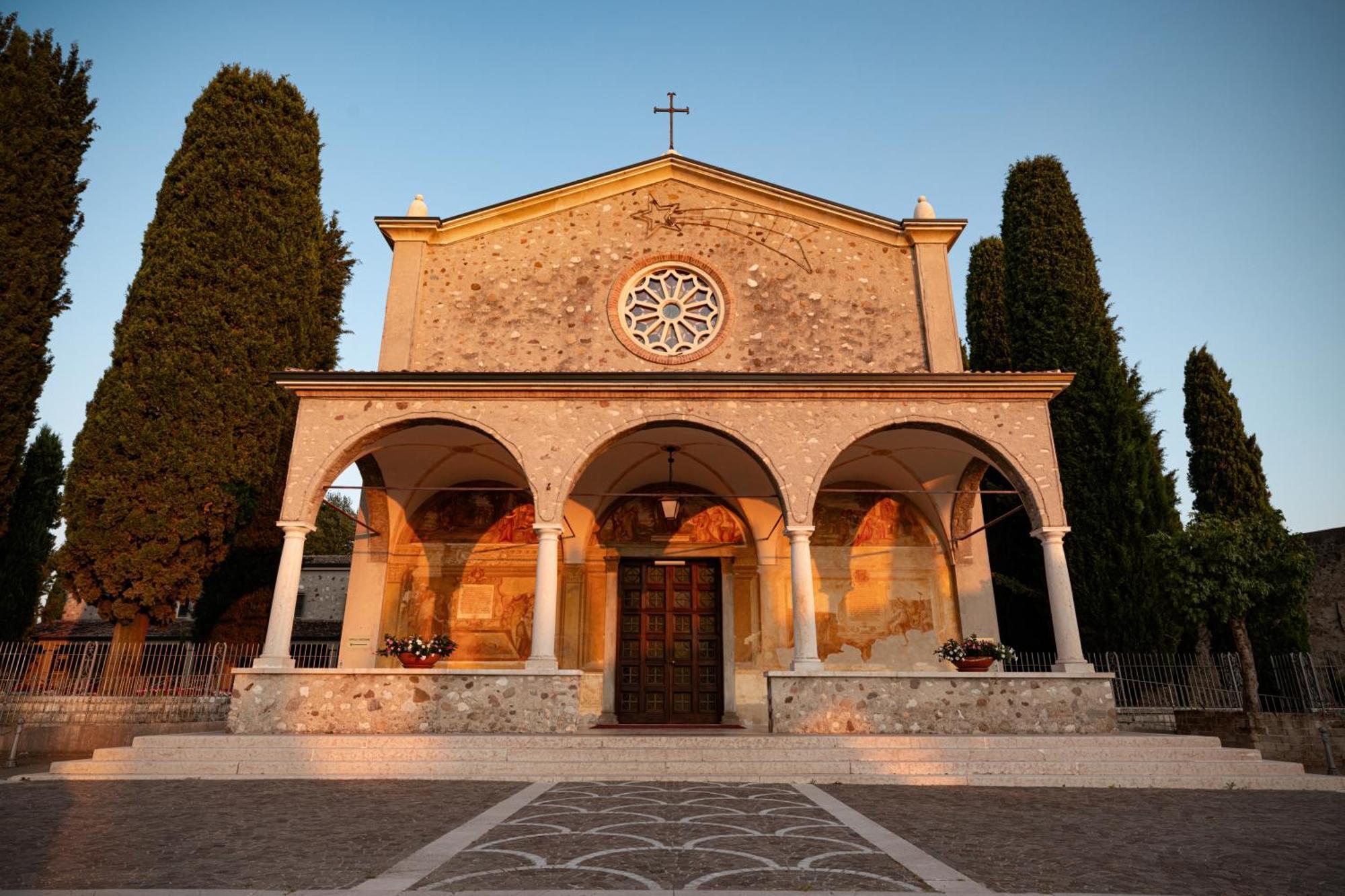 Locanda Al Santuario Peschiera del Garda Exterior photo